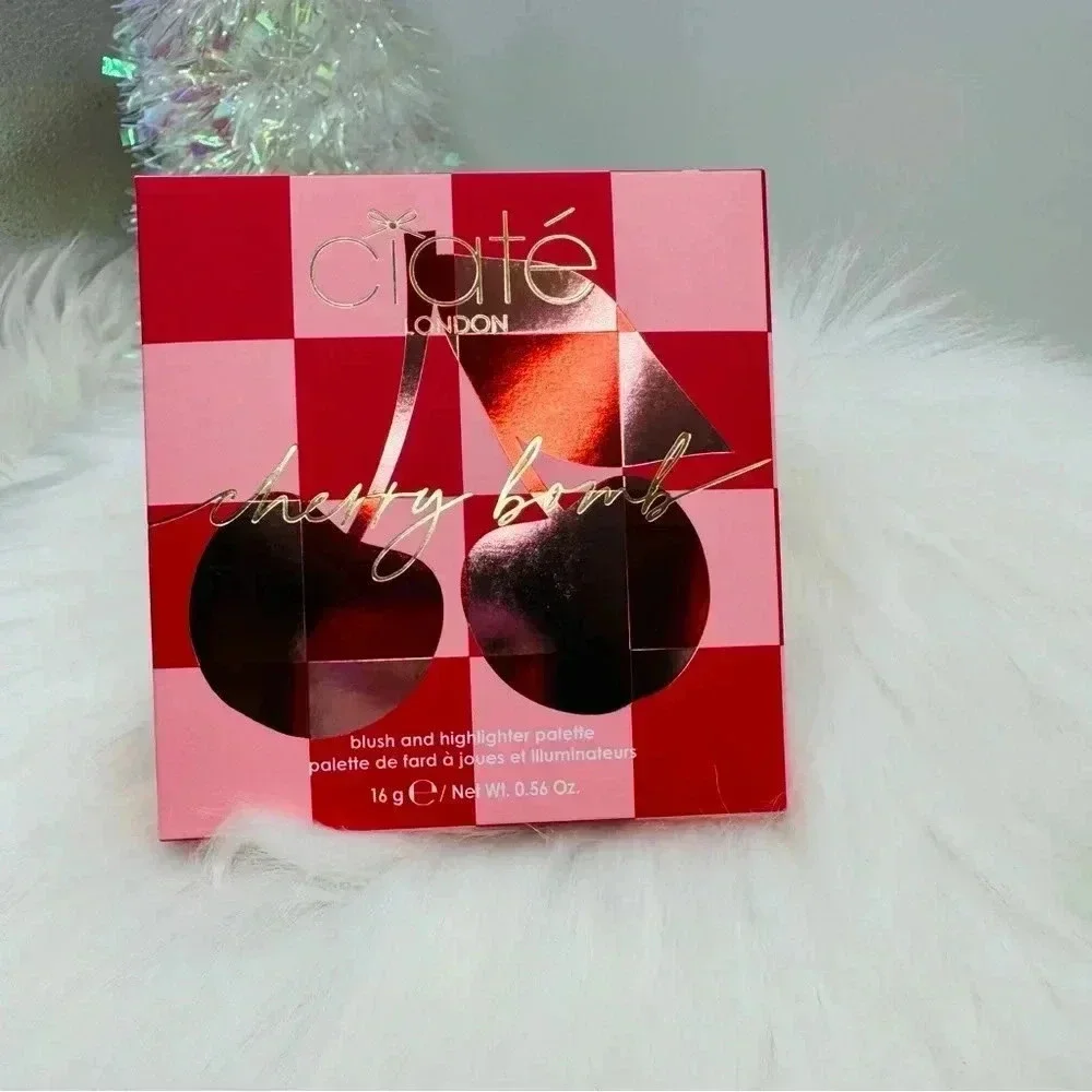 CIATÉ LONDON Cherry Bomb Blush and Highlighter Palette in Light Medium